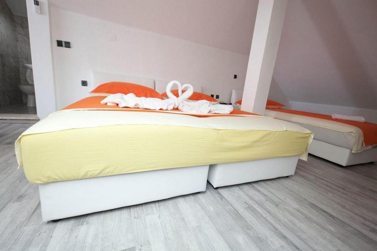 Rooms Aladino Trogir Rum bild